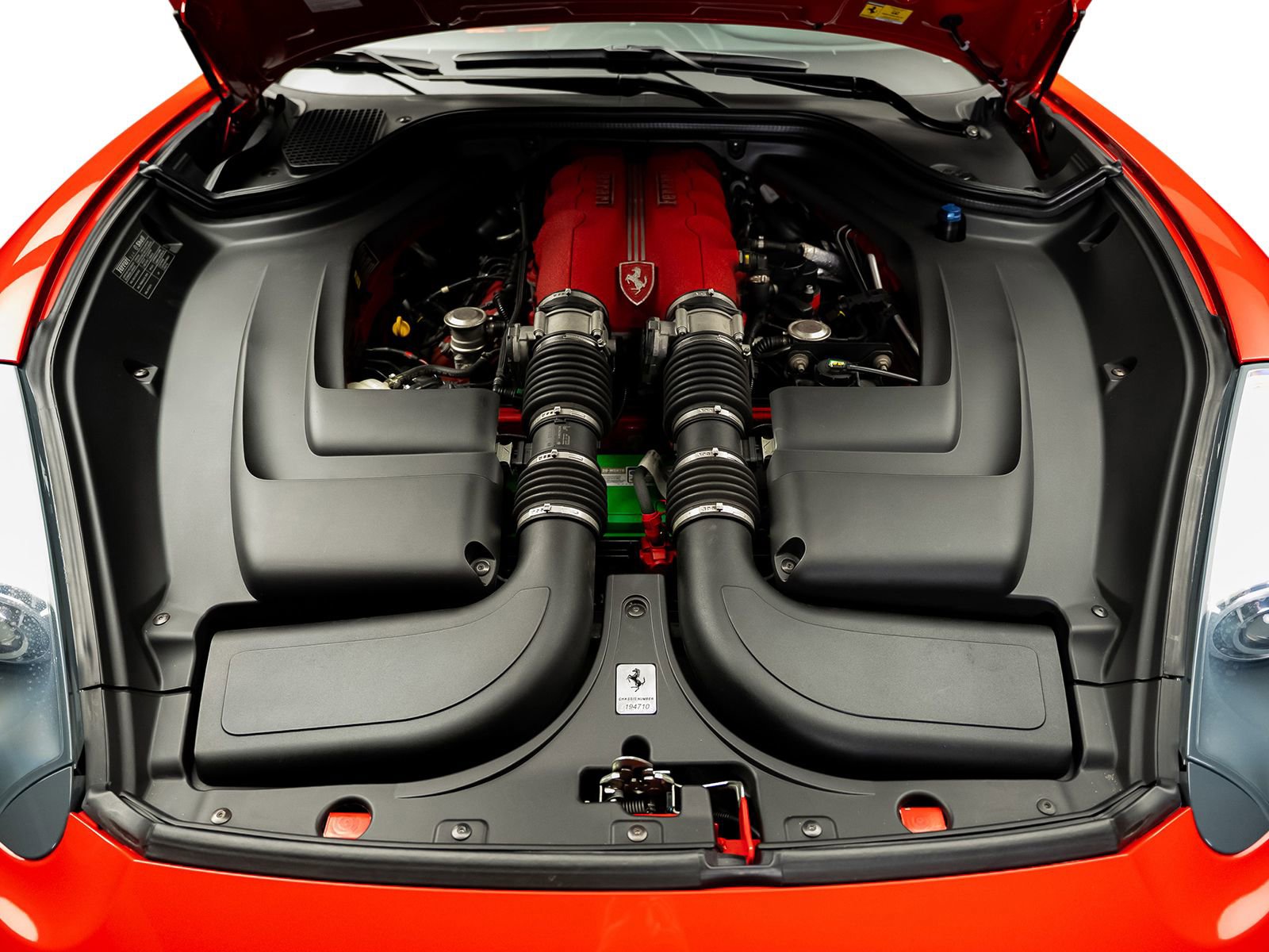 Used 2013 Ferrari California RWD image 61