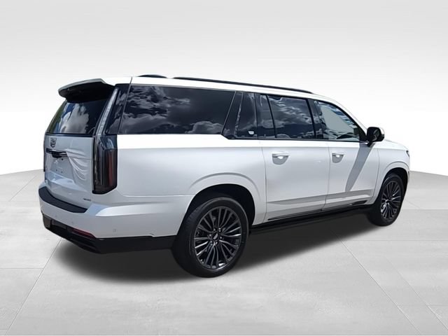 Used 2025 Cadillac Escalade ESV Sport Platinum AWD/4WD image 8