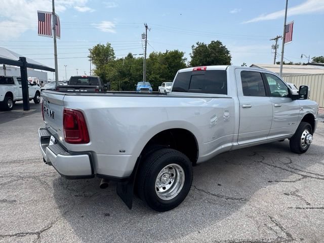 Certified 2026 RAM 3500 Laramie AWD/4WD image 6