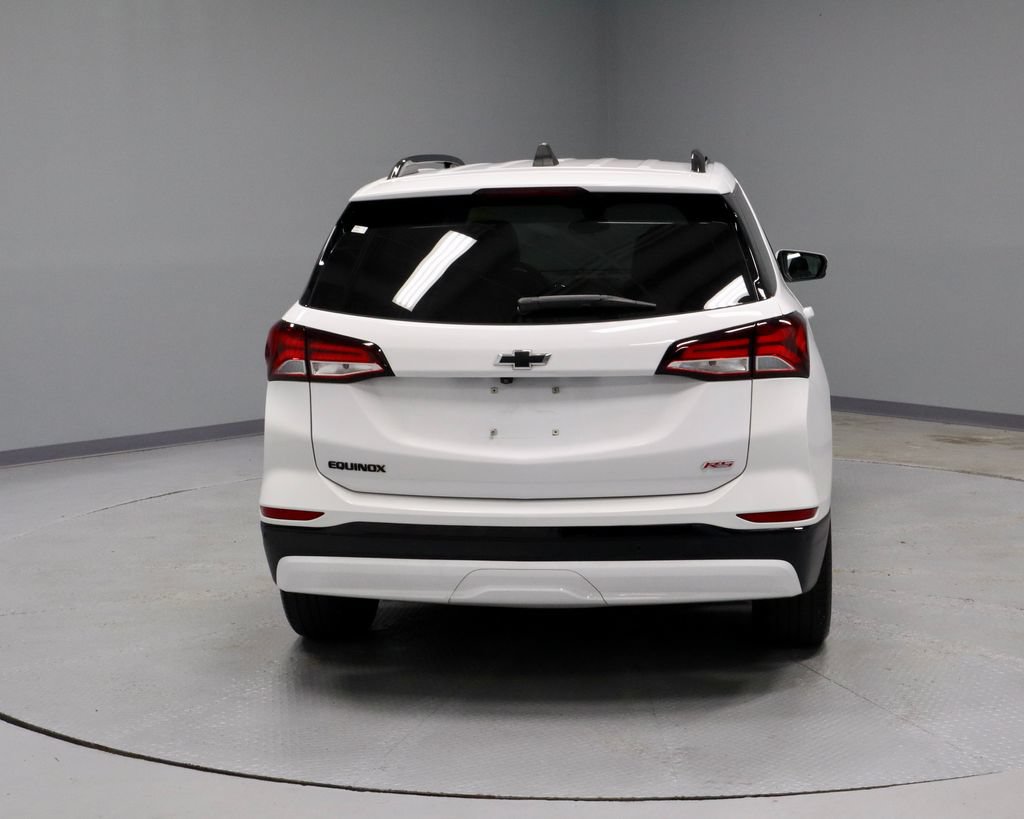 Used 2024 Chevrolet Equinox RS w/ RS Leather Package FWD image 9
