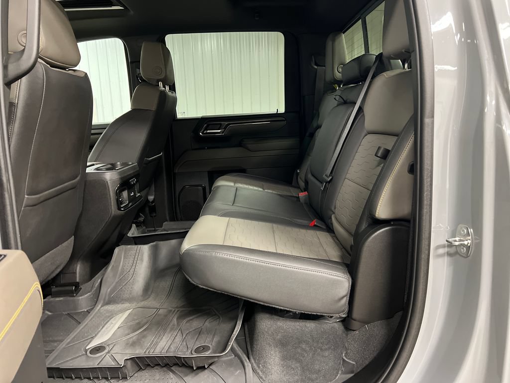 Certified 2024 Chevrolet Silverado 2500 ZR2 w/ Technology Package AWD/4WD image 14