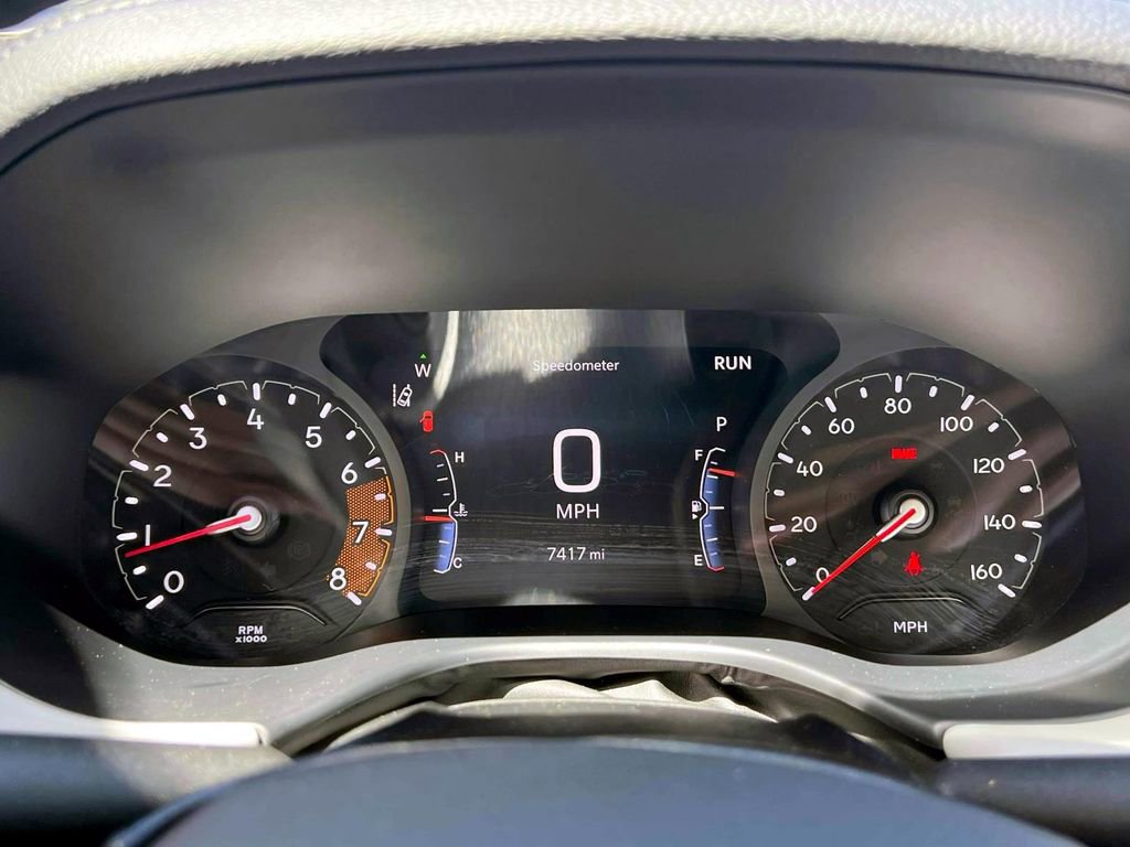 Used 2025 Jeep Compass Limited AWD/4WD image 26