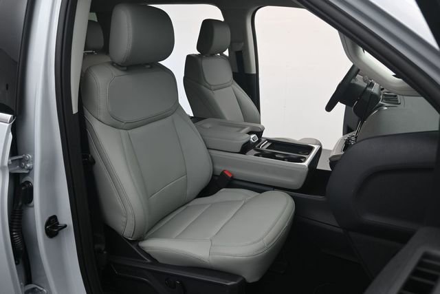 New 2026 Ford Expedition Active AWD/4WD image 25