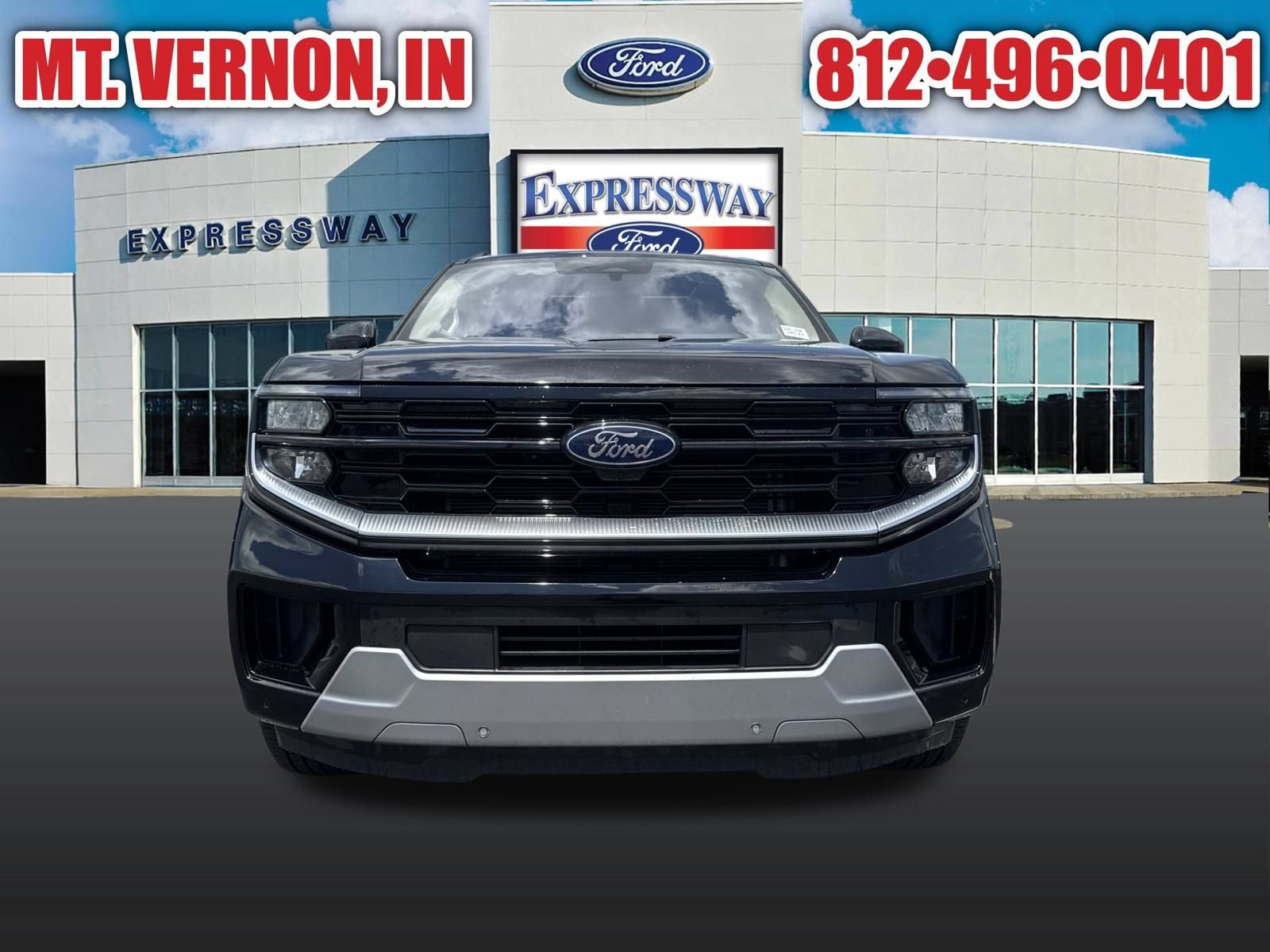 Used 2025 Ford Expedition Platinum AWD/4WD image 2