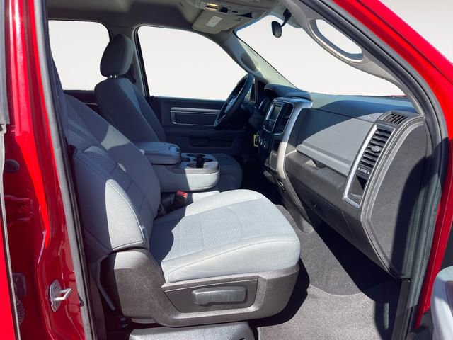 Used 2019 RAM 1500 Classic SLT RWD image 15