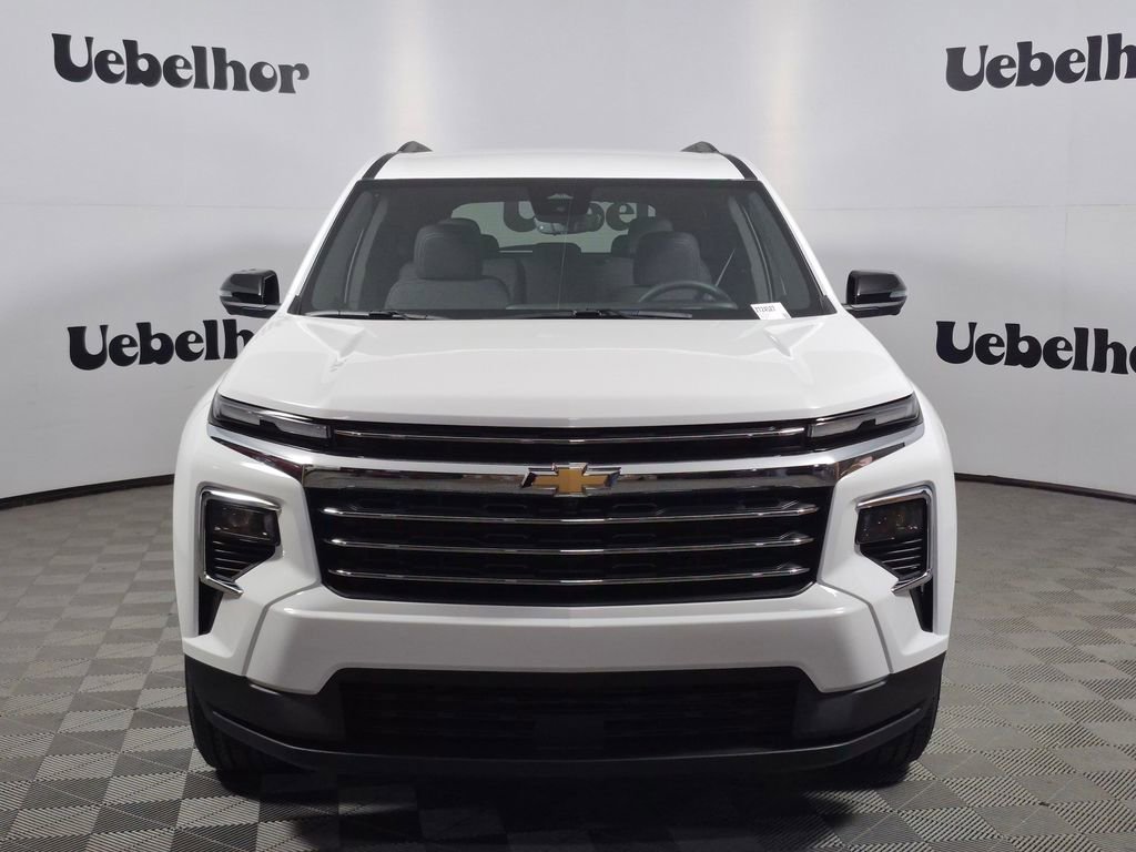 New 2026 Chevrolet Traverse LT w/ Driver Confidence Package image 2