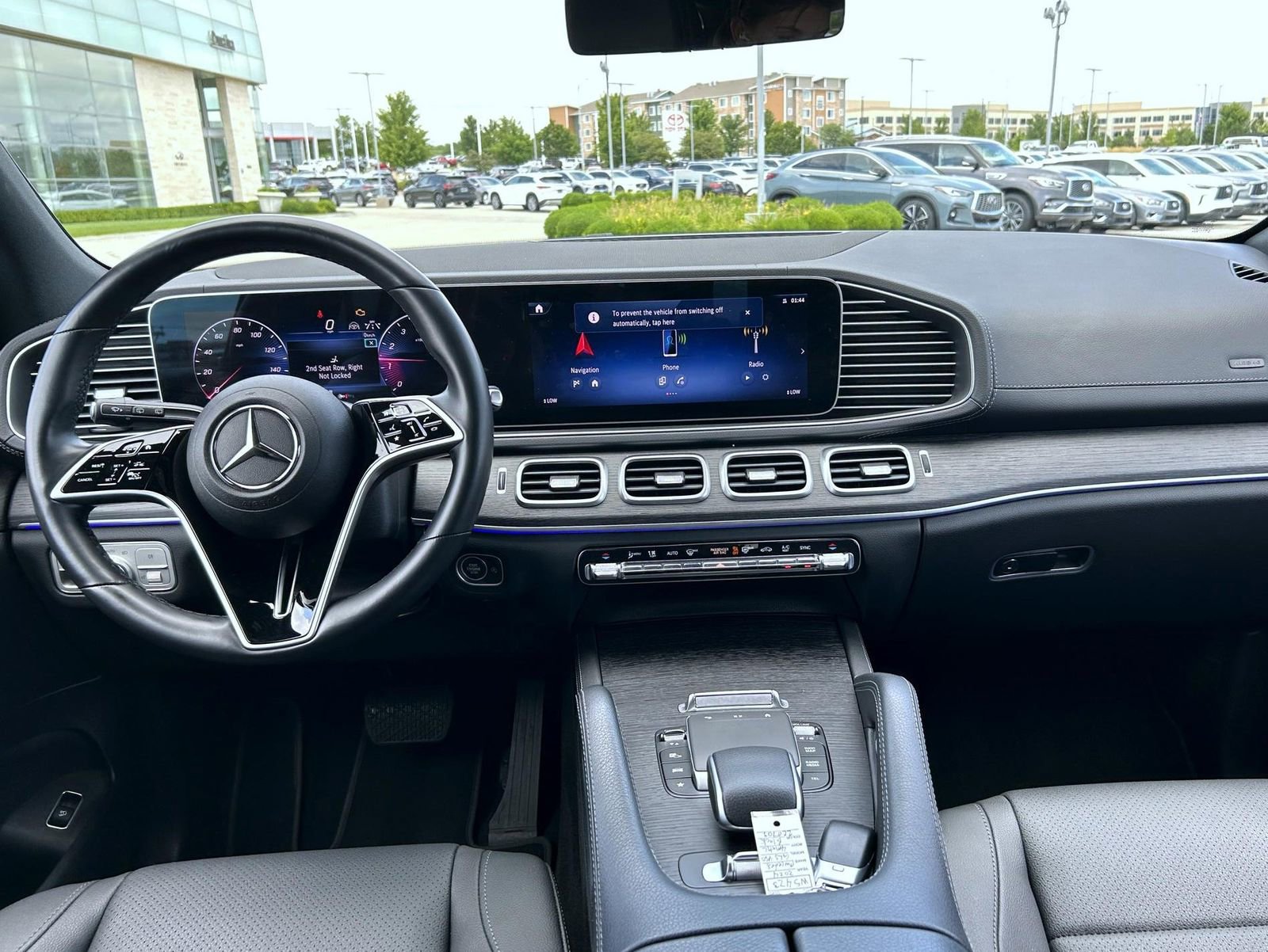 Used 2024 Mercedes-Benz GLS 450 4MATIC image 13