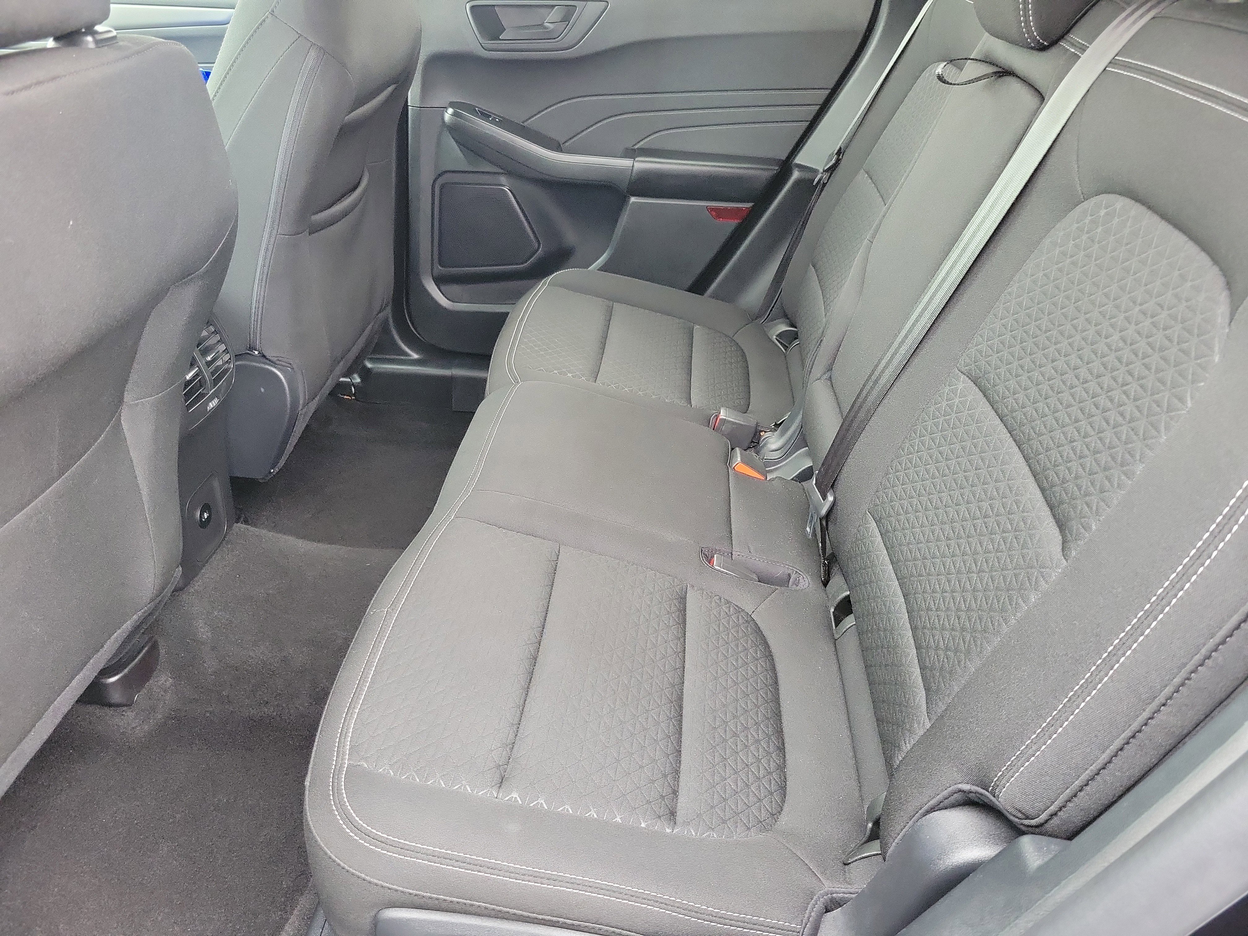 Used 2025 Ford Escape Active image 14