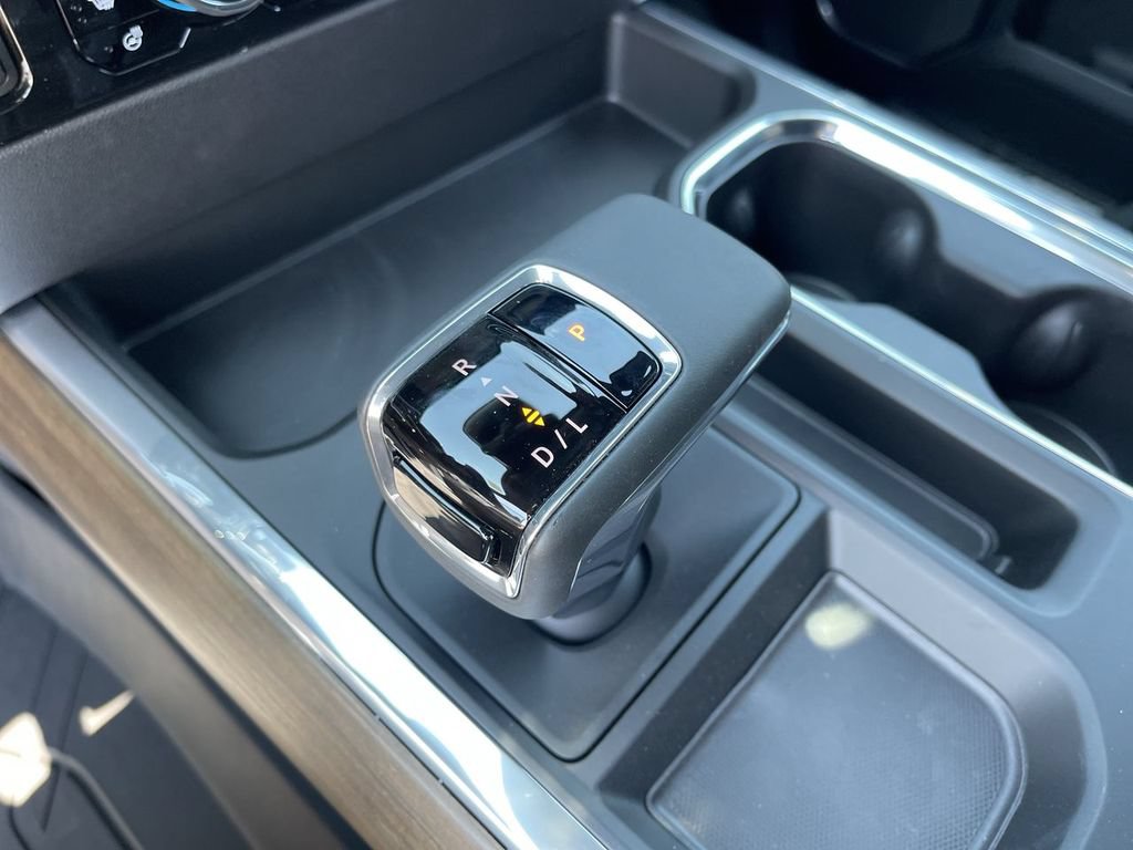 New 2026 Chevrolet Silverado 1500 High Country AWD/4WD image 19