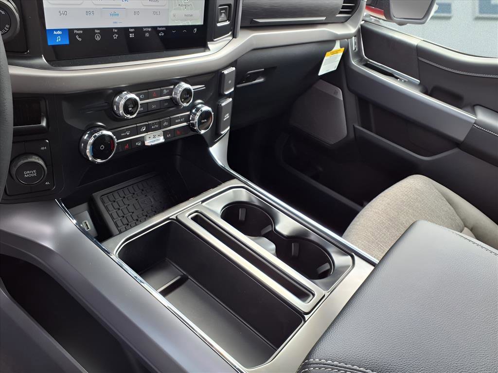 New 2025 Ford F150 XLT w/ Equipment Group 303A High image 9