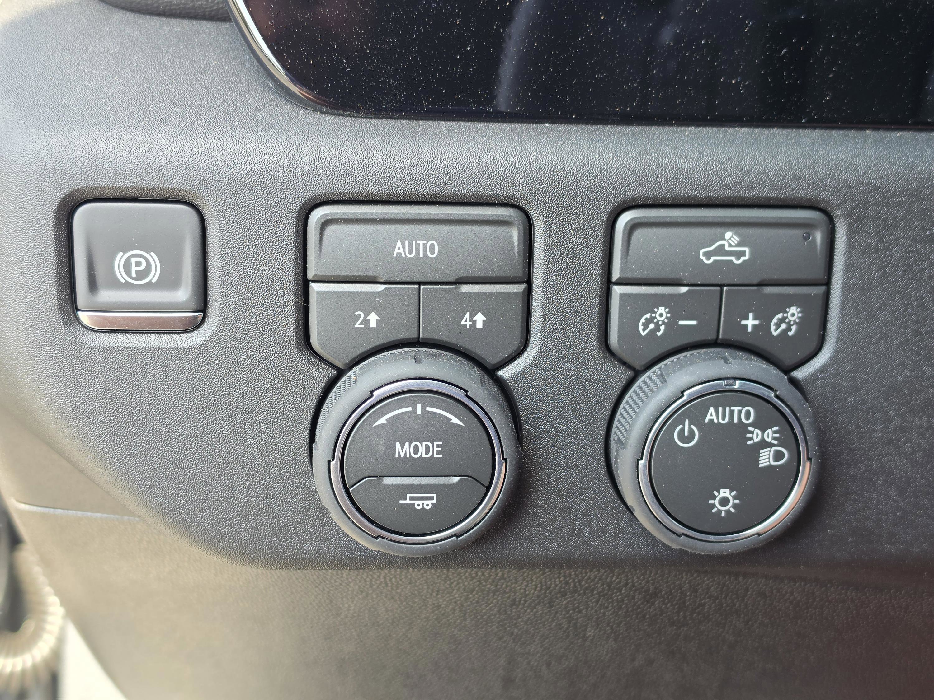 New 2026 Chevrolet Silverado 1500 LT w/ Convenience Package II image 35