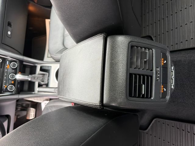 Used 2020 Volkswagen Passat 2.0T SEL image 25