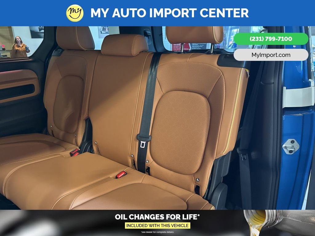 Used 2025 Volkswagen ID. Buzz Pro S image 22