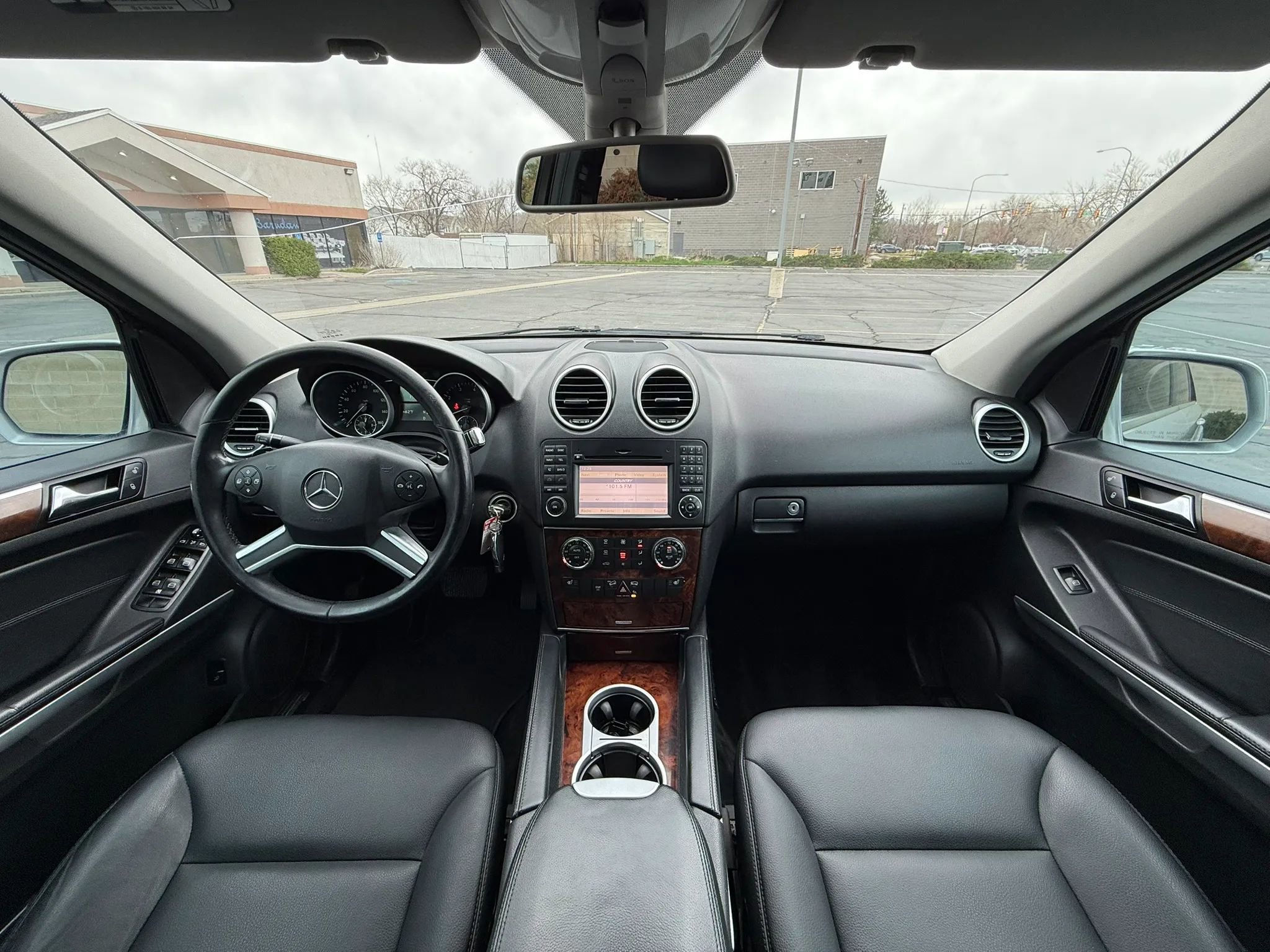 Used 2010 Mercedes-Benz ML 550 4MATIC image 15