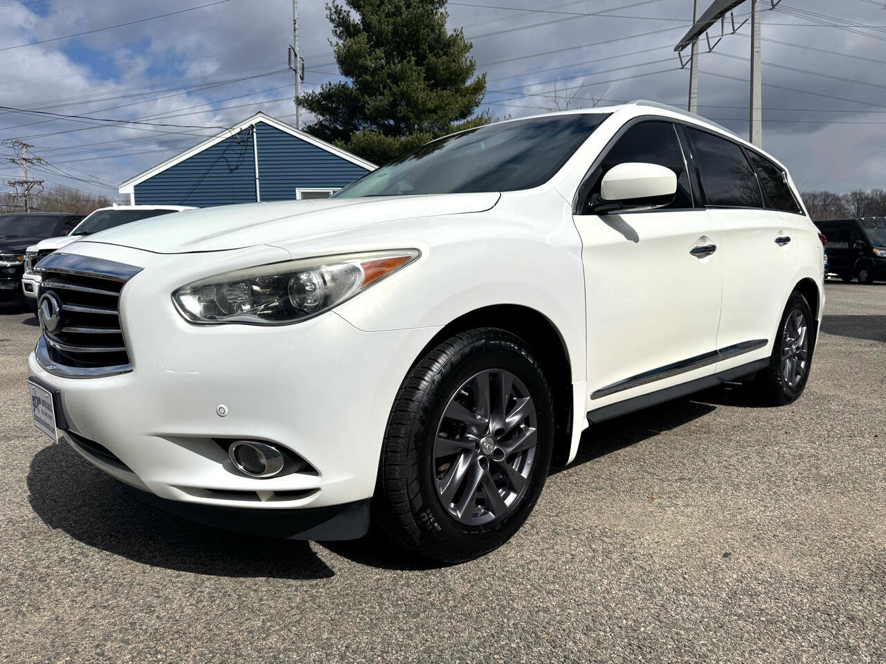Used 2013 INFINITI JX35 AWD w/ Premium Pkg image 5