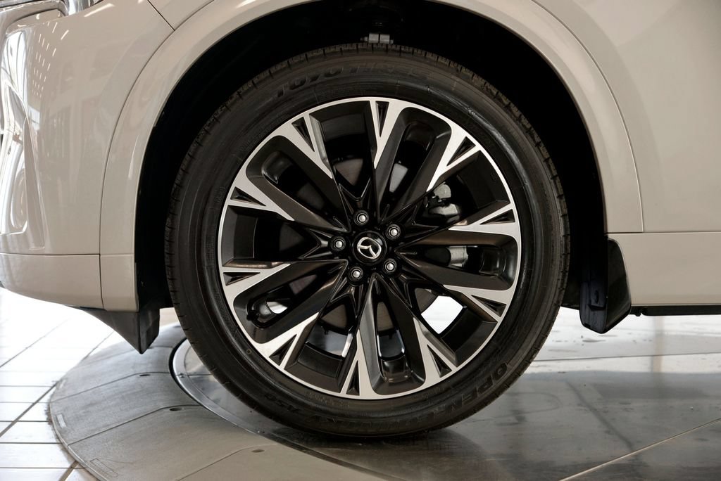 Certified 2026 MAZDA CX-90 3.3 Turbo S w/ Premium Plus AWD/4WD image 10