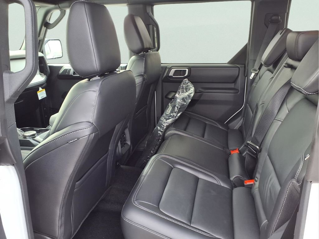New 2026 Ford Bronco Outer Banks AWD/4WD image 19