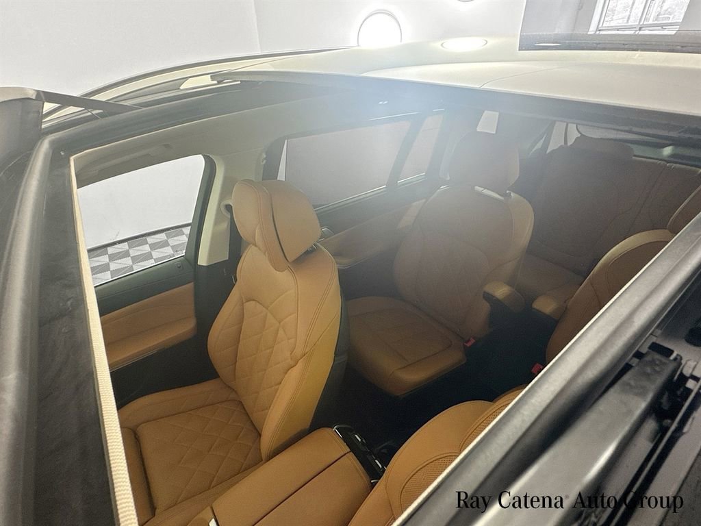 Certified 2023 BMW X7 xDrive40i w/ Premium Package image 23