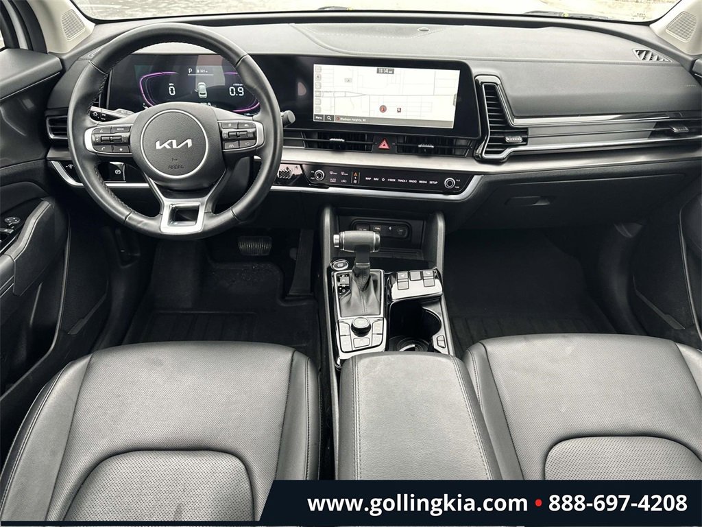 Certified 2025 Kia Sportage EX image 11