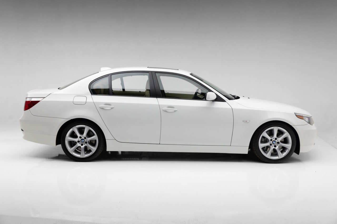 Used 2004 BMW 545i Sedan RWD image 11