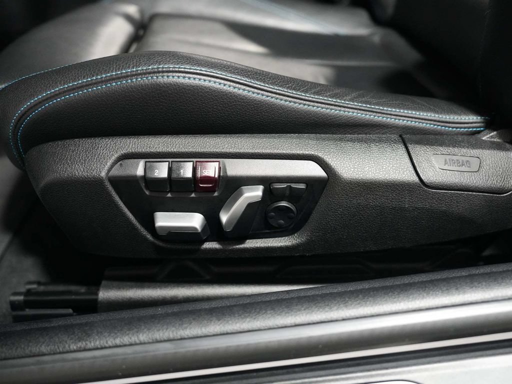 Used 2018 BMW M2 w/ Executive Package RWD image 32
