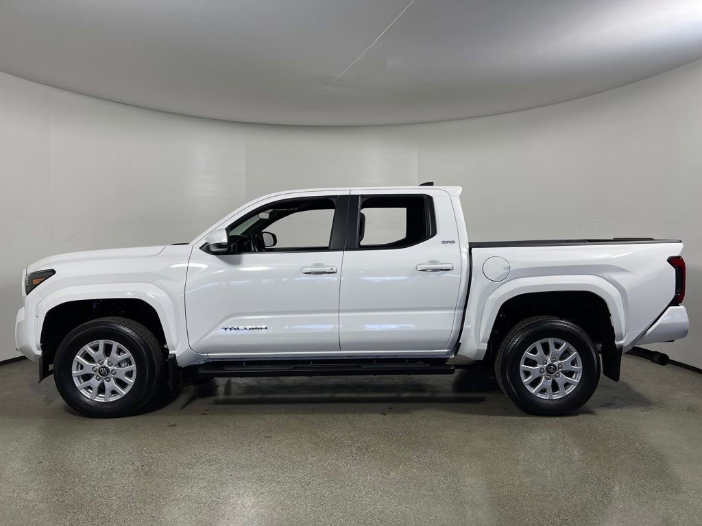 Certified 2025 Toyota Tacoma SR5 image 6