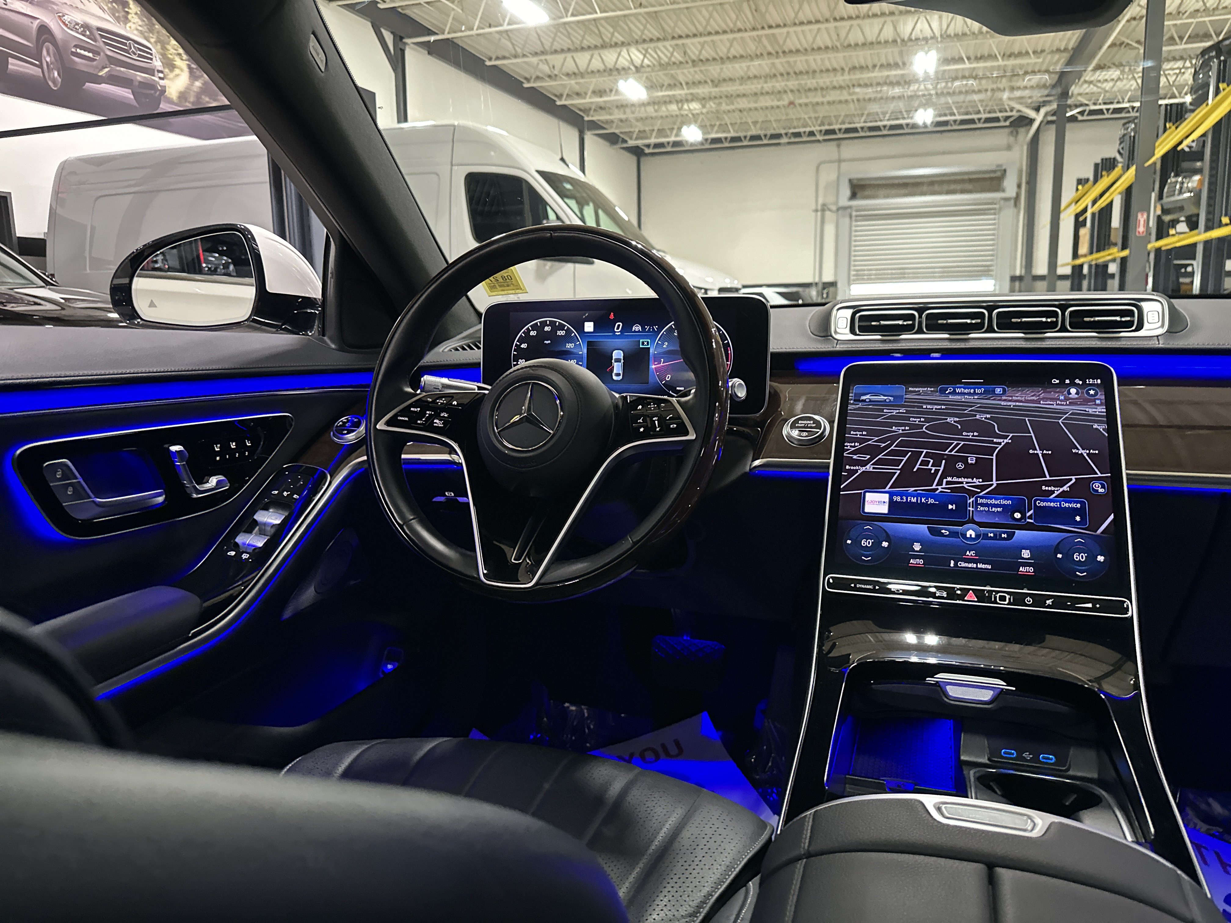 Certified 2023 Mercedes-Benz S 500 4MATIC image 24