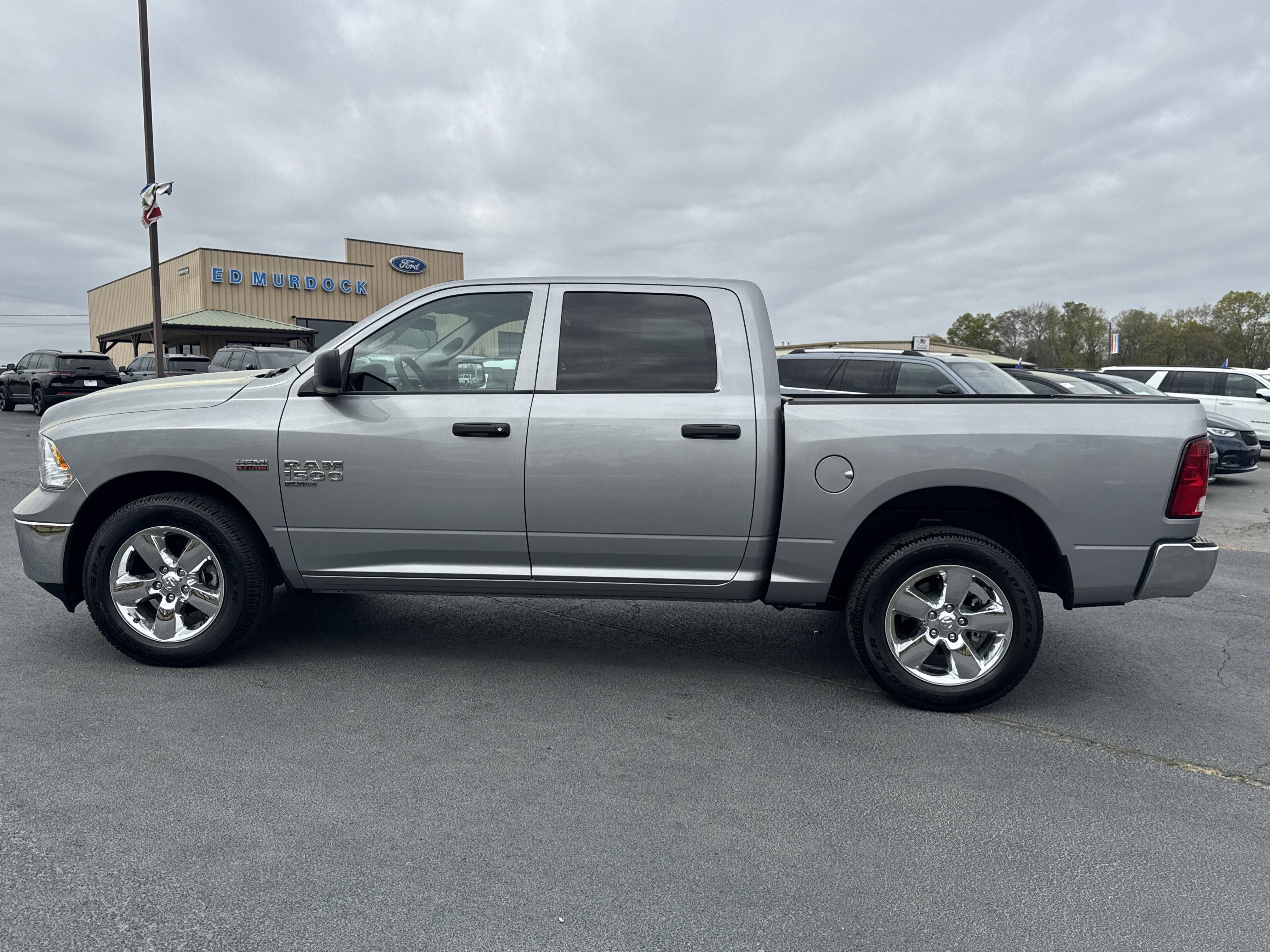 Used 2023 RAM 1500 Tradesman w/ Tradesman SXT Package image 8