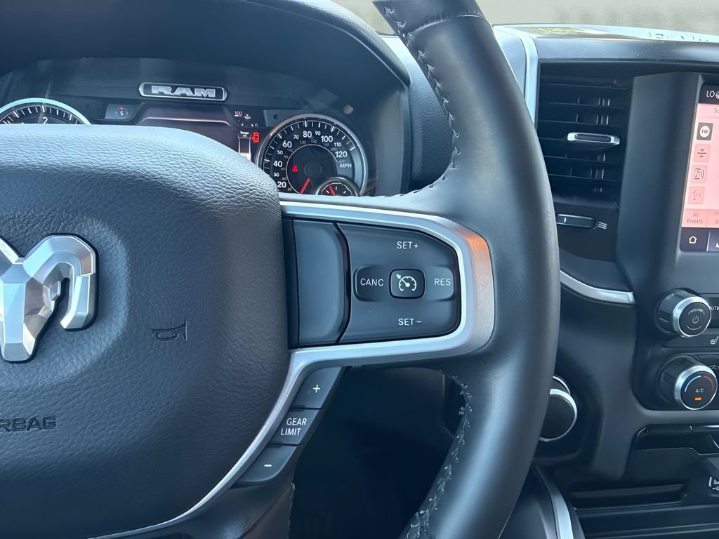 Used 2022 RAM 1500 Big Horn AWD/4WD image 17