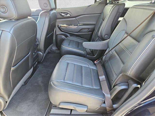 Used 2022 GMC Acadia Denali w/ Denali Ultimate Package FWD image 20