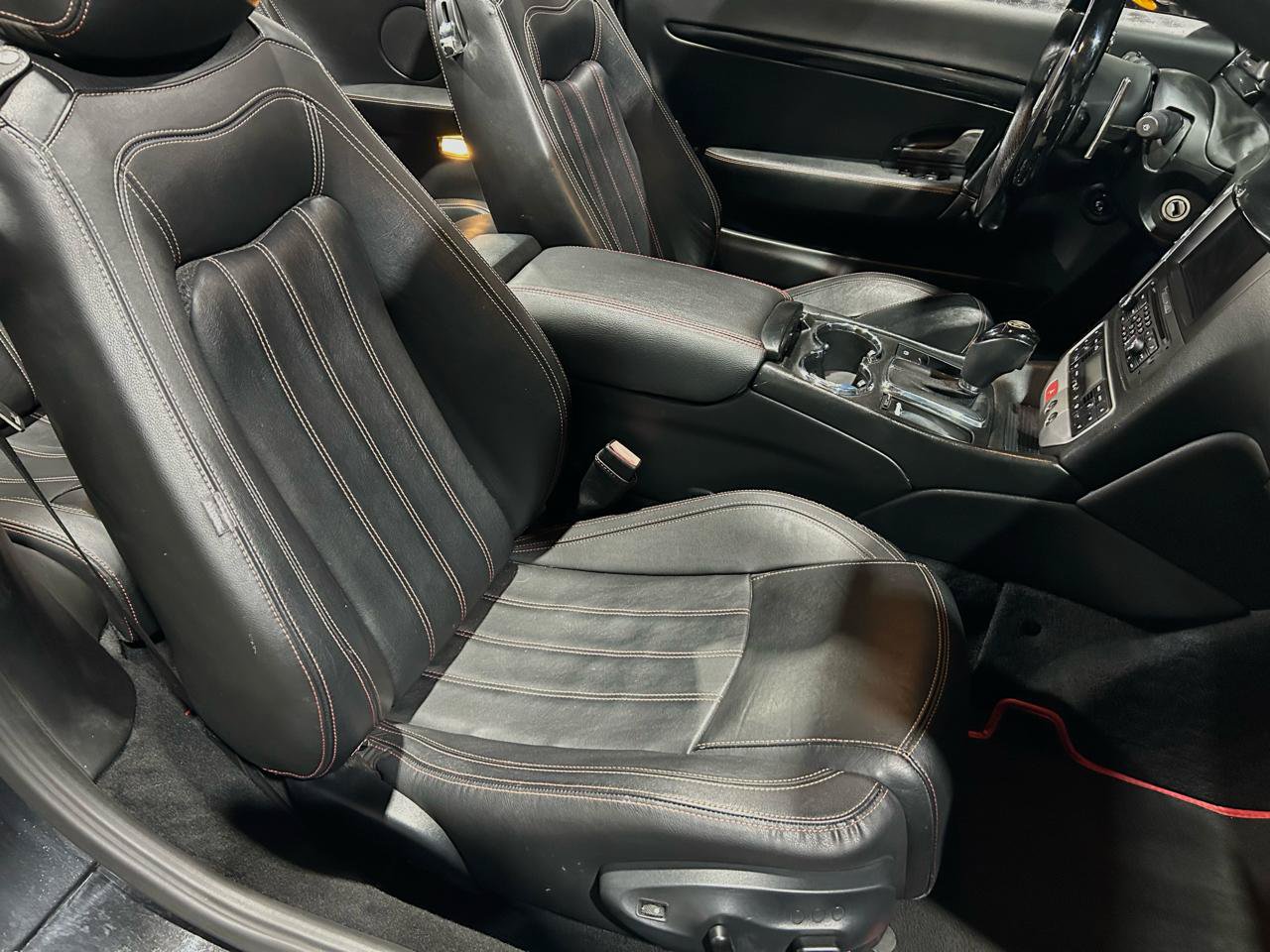 Used 2011 Maserati GranTurismo Convertible RWD image 21