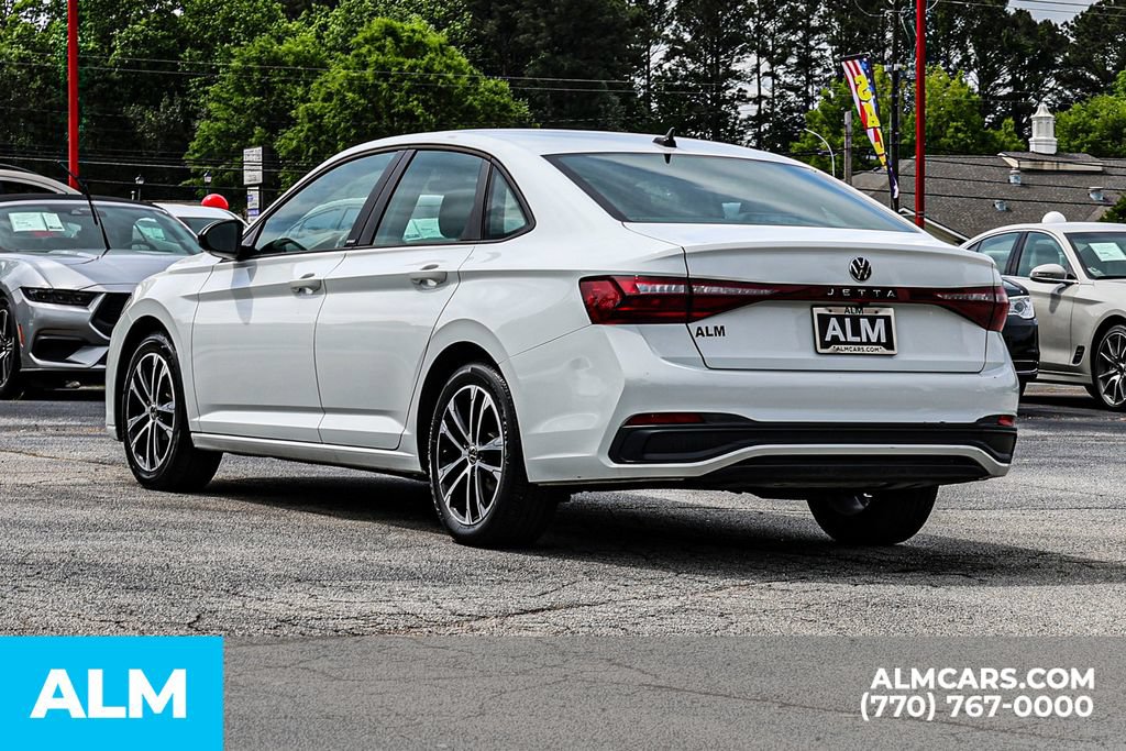 Used 2025 Volkswagen Jetta Sport FWD image 6