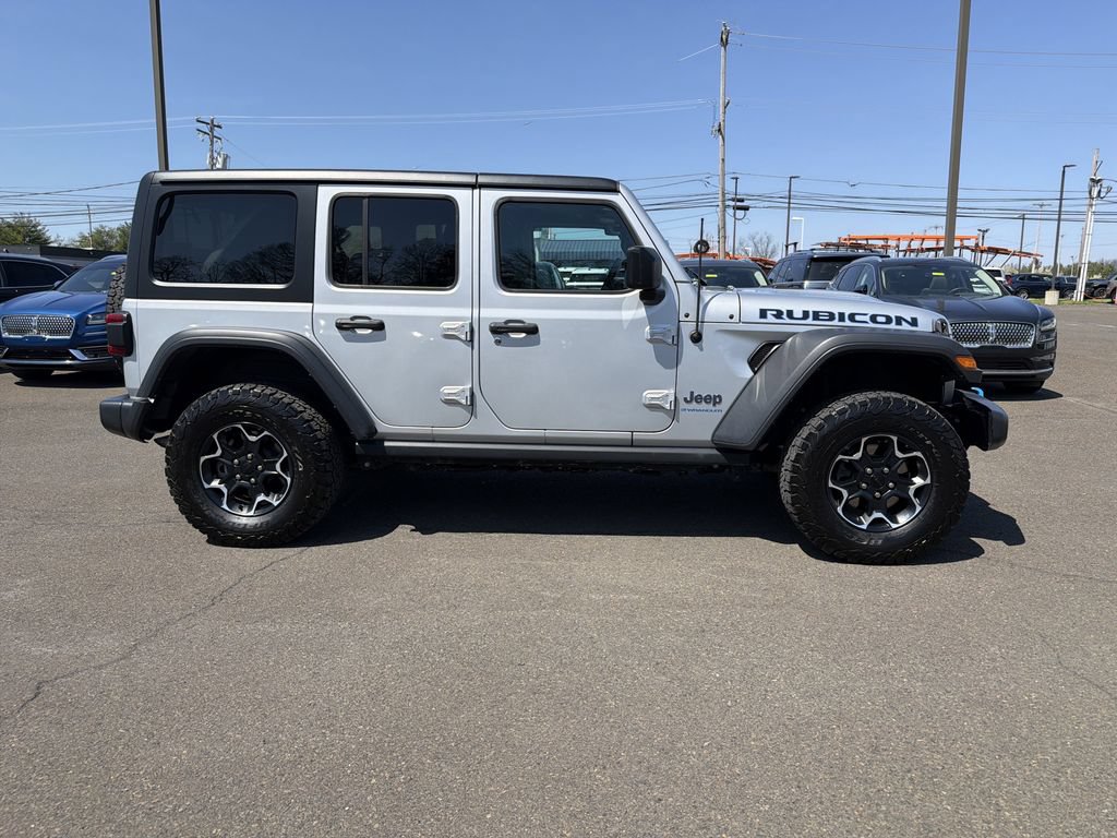 Used 2023 Jeep Wrangler Unlimited Rubicon 4xe w/ Cold Weather Group AWD/4WD image 9