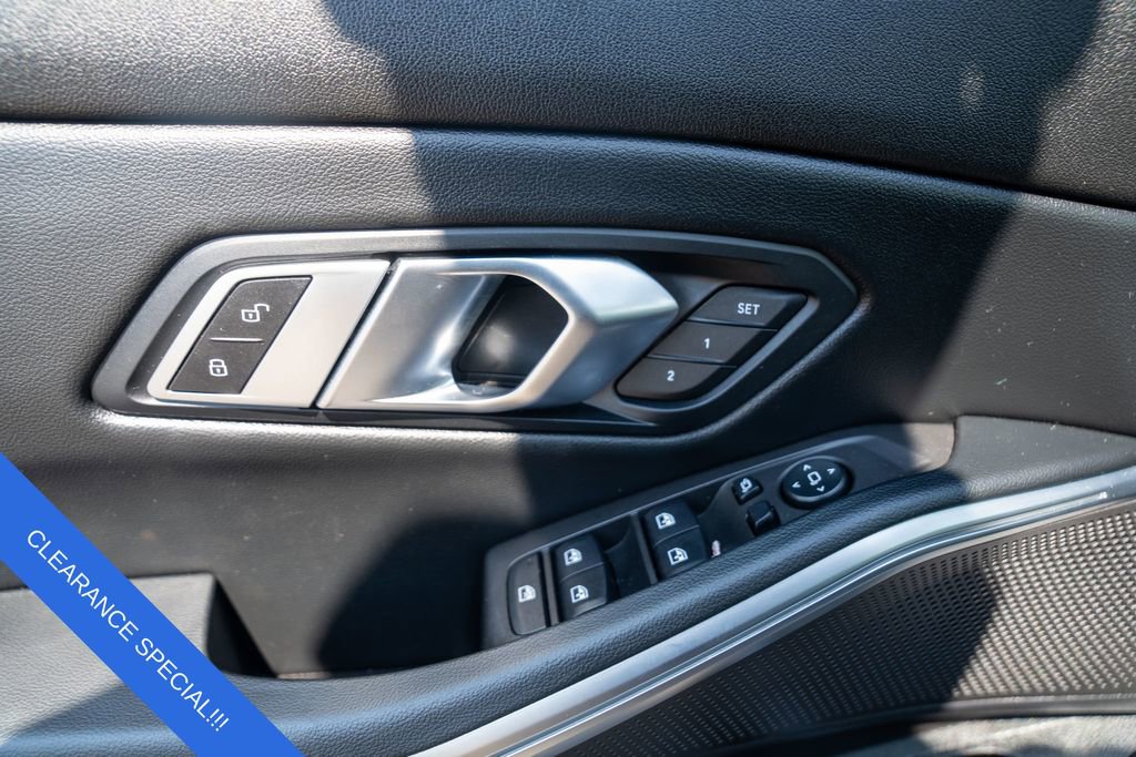 Used 2023 BMW 330i xDrive Sedan w/ Premium Package image 16