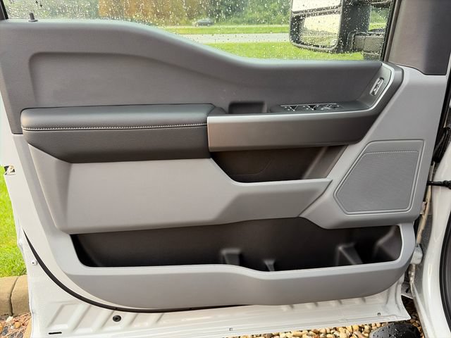 New 2026 Ford F250 XL w/ STX Appearance Package AWD/4WD image 14