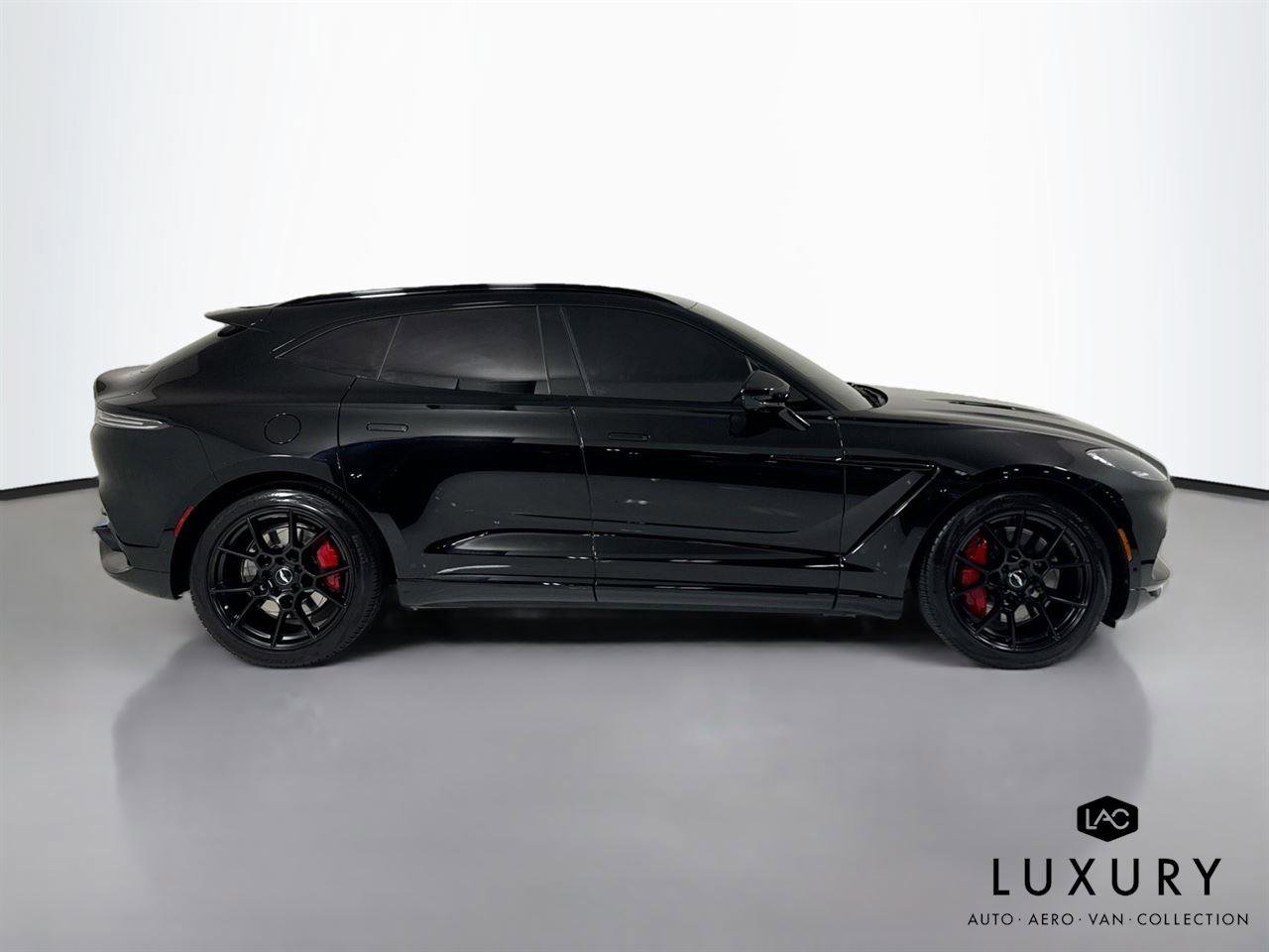 Used 2021 Aston Martin DBX image 5