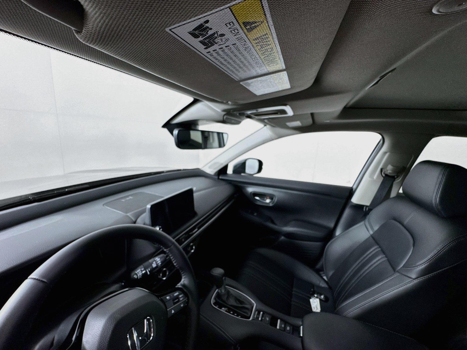Used 2027 Honda HR-V EX-L image 25