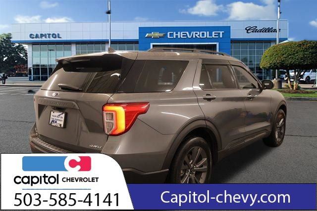 Used 2021 Ford Explorer XLT w/ Equipment Group 202A AWD/4WD image 3