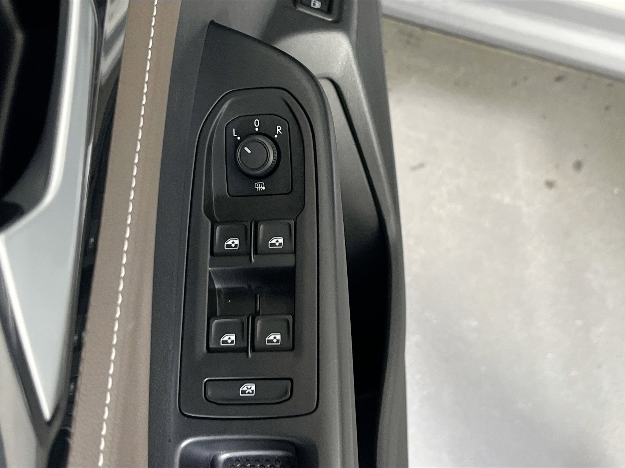 Used 2022 Volkswagen Taos SEL AWD/4WD image 18