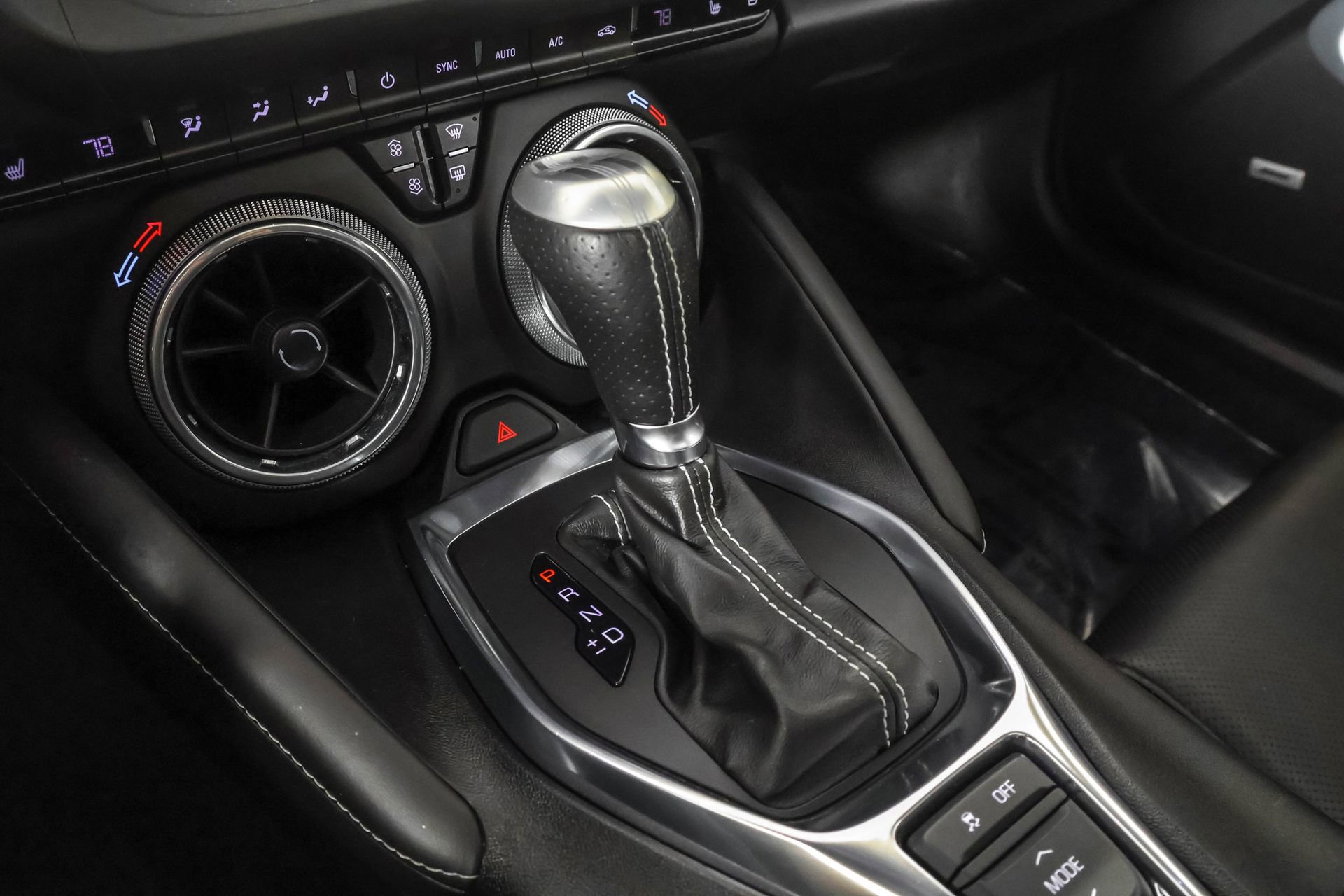 Used 2018 Chevrolet Camaro SS image 71