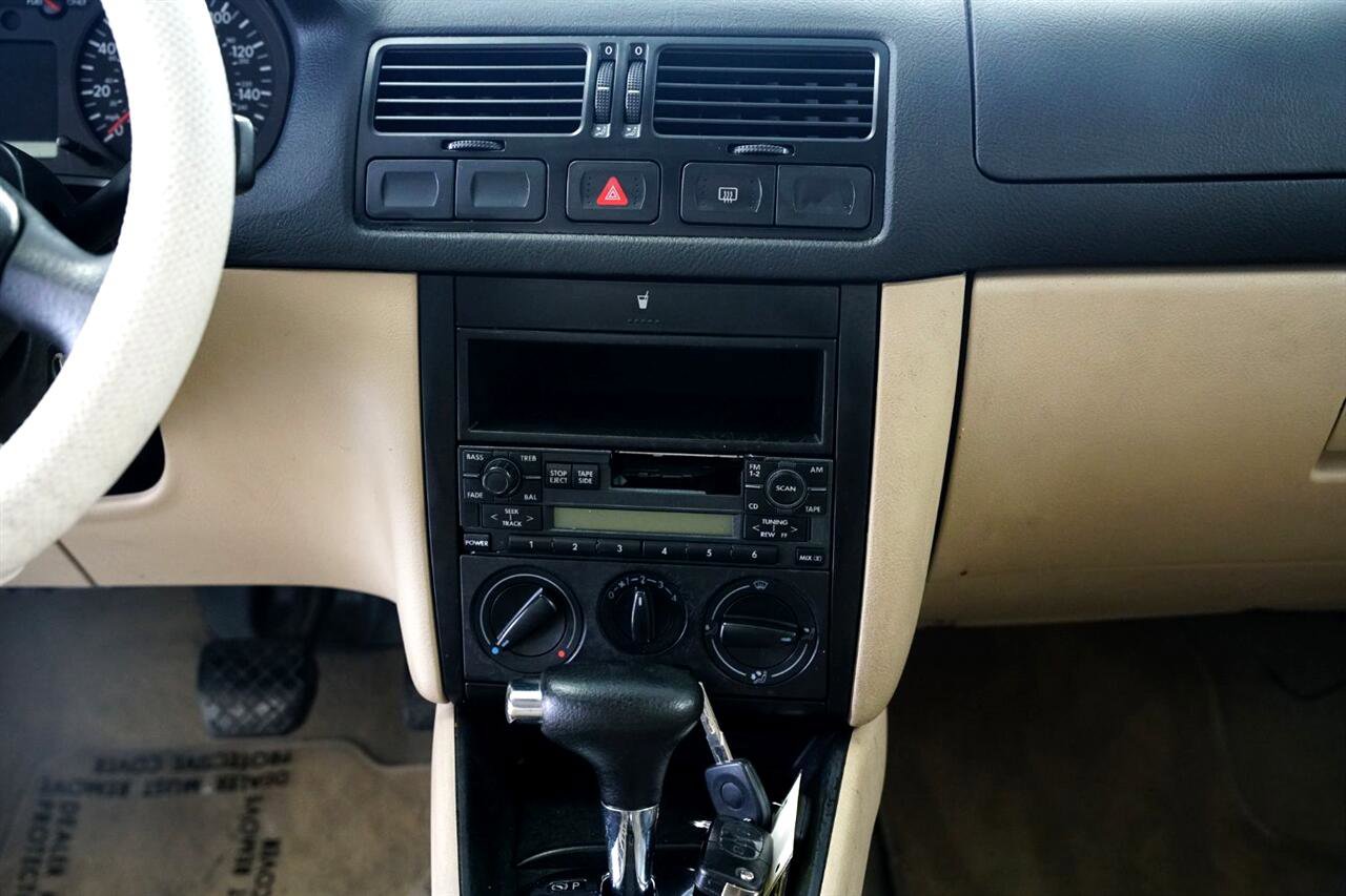 Used 2000 Volkswagen Jetta GL image 12