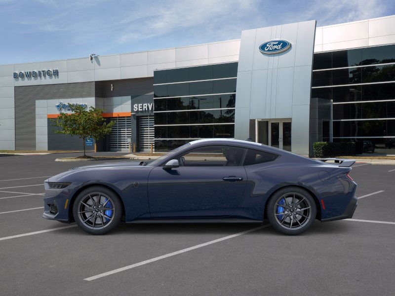 New 2025 Ford Mustang Dark Horse image 3