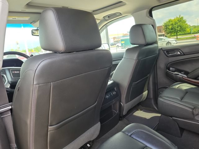 Used 2018 GMC Yukon XL SLT w/ Premium Edition AWD/4WD image 14