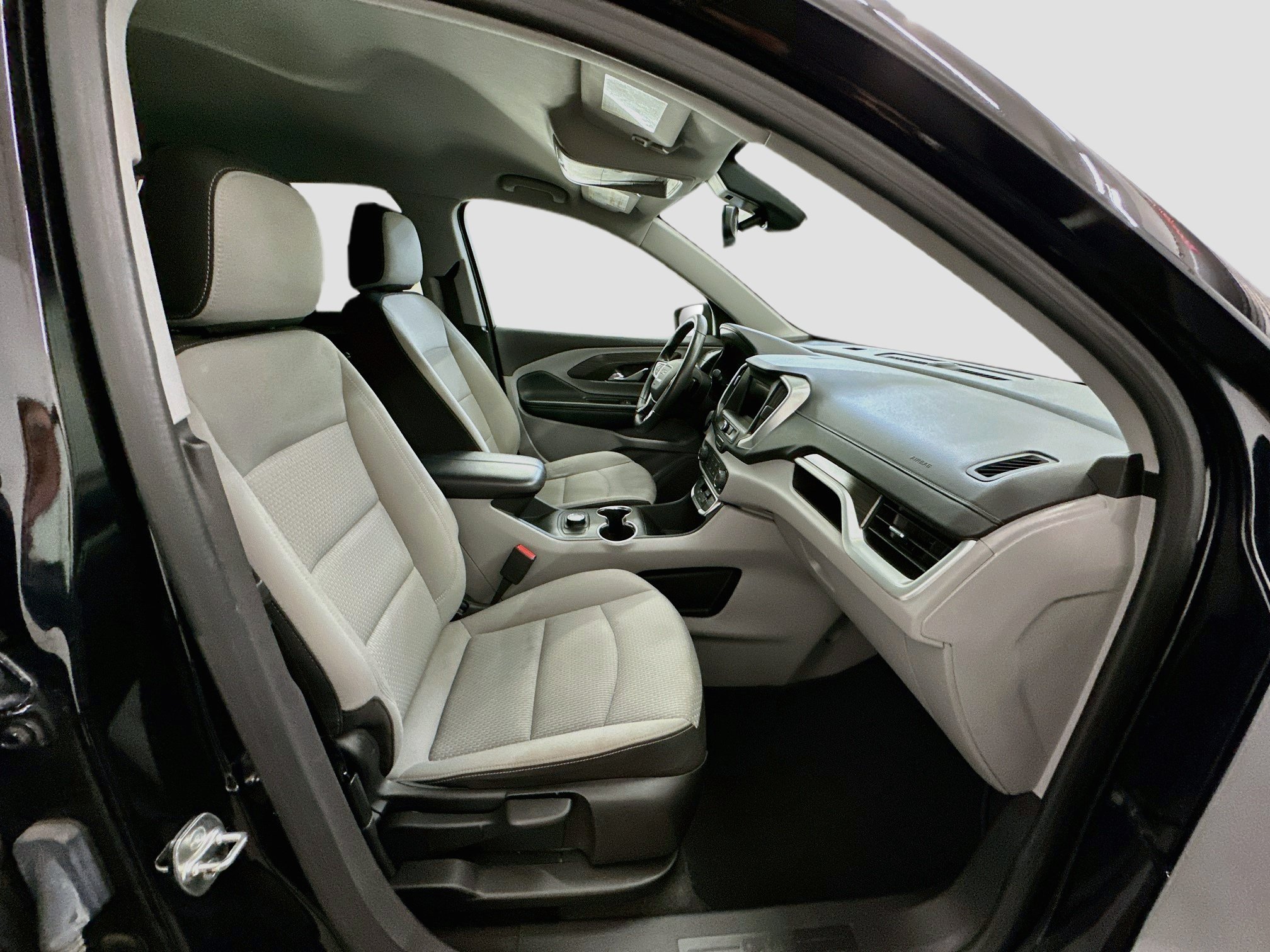 Used 2024 GMC Terrain SLE AWD/4WD image 32