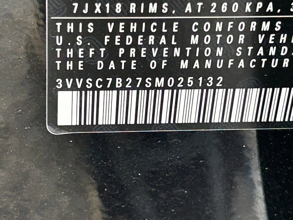 Certified 2025 Volkswagen Taos SE image 50