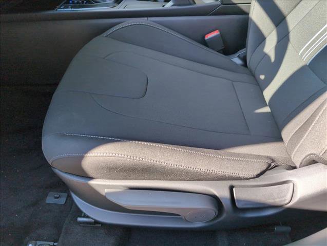 New 2026 Hyundai Elantra Sport image 4