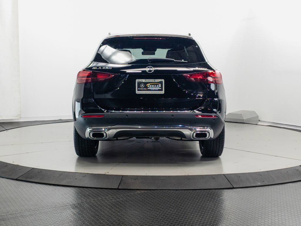 Certified 2026 Mercedes-Benz GLA 250 4MATIC image 25