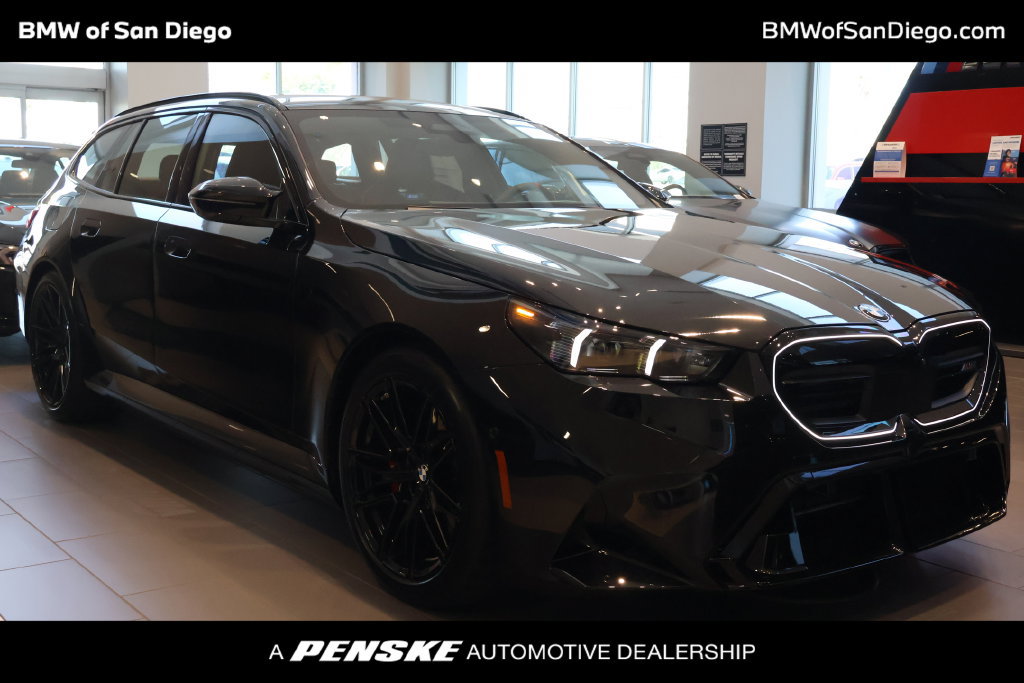 New 2027 BMW M5 Touring AWD/4WD image 1
