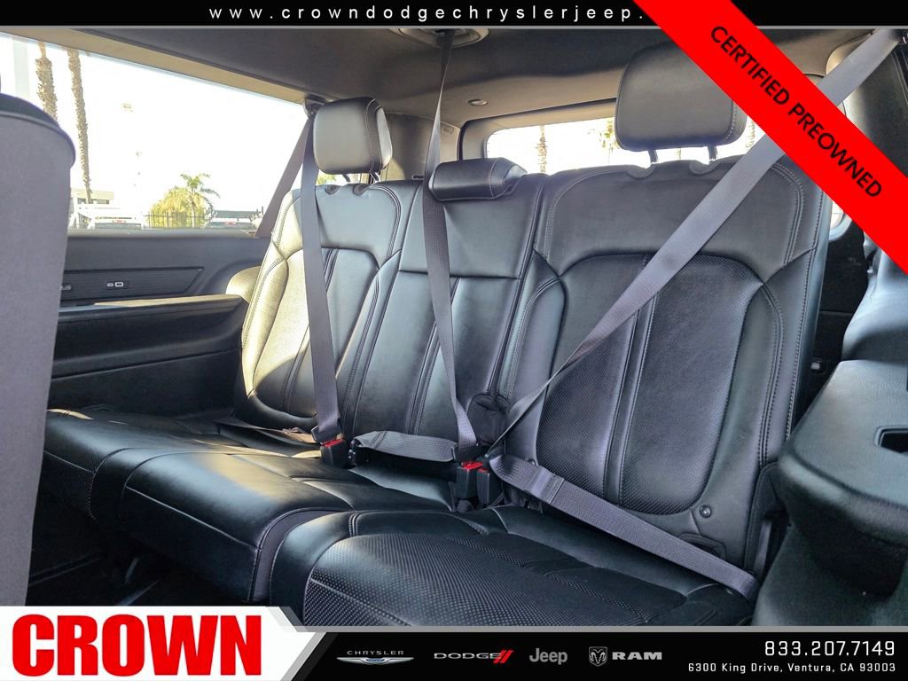 Certified 2024 Jeep Wagoneer L Series III w/ Flexible Seating Group AWD/4WD image 22