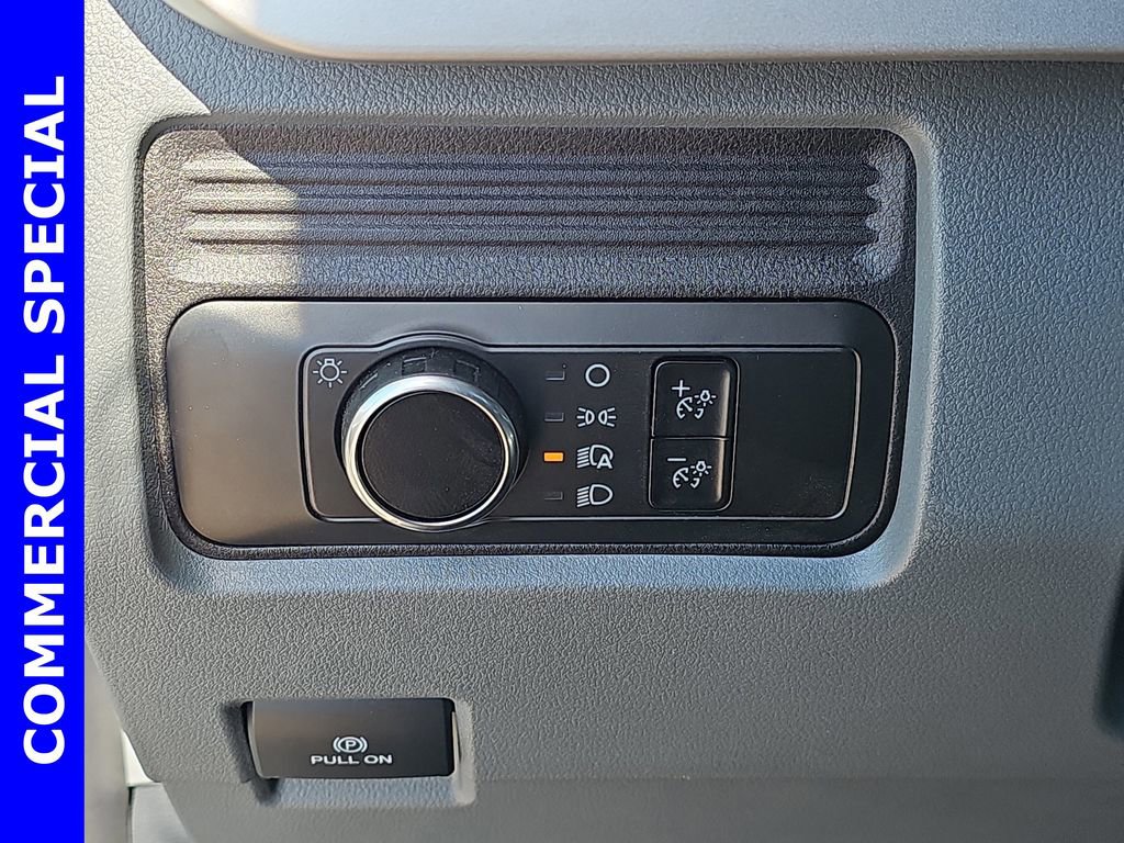 New 2025 Ford F550 4x4 Regular Cab Super Duty image 26